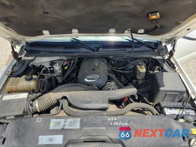 Zdjęcie 11 z 12 samochodu: 2002 CHEVROLET TAHOE K1500 VIN:1GNEK13Z02R297261 - miniatura