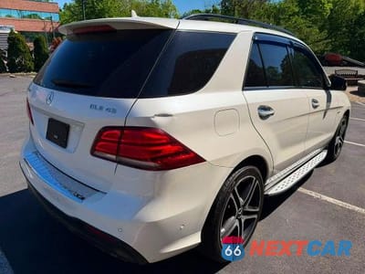 Trzecie zdjęcie samochodu z tyłu: 2018 MERCEDES-BENZ GLE 43 AMG VIN:4JGDA6EB4JB018952 - miniatura