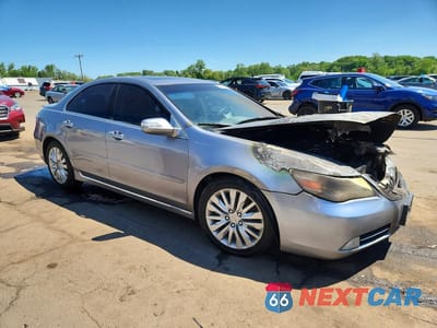 Czwarte zdjęcie samochodu z boku: 2012 ACURA RL VIN:JH4KB2F64CC000207 - miniatura