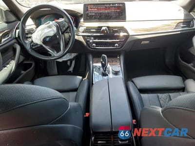 Zdjęcie 8 z 12 samochodu: 2021 BMW 530 I VIN:WBA53BH01MCF19947 - miniatura