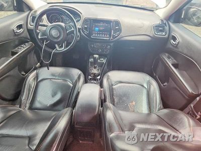 Zdjęcie 8 z 12 samochodu: 2019 JEEP COMPASS LIMITED VIN:3C4NJCCB4KT711322 - miniatura