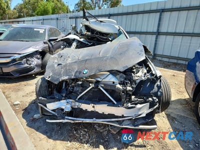 Piąte zdjęcie samochodu w środku: 2020 BMW M340I VIN:WBA5U7C03LFH04693 - miniatura