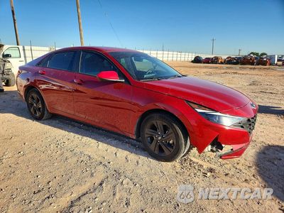 Czwarte zdjęcie samochodu z boku: 2023 HYUNDAI ELANTRA SEL VIN:KMHLM4AG3PU514427 - miniatura