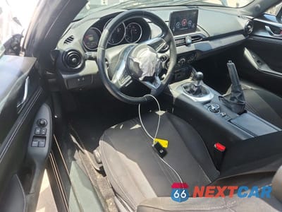 Zdjęcie 8 z 12 samochodu: 2021 MAZDA MX-5 MIATA CLUB VIN:JM1NDAL73M0455598 - miniatura