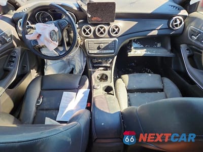 Zdjęcie 8 z 12 samochodu: 2018 MERCEDES-BENZ GLA 250 4MATIC VIN:WDCTG4GB5JJ474605 - miniatura