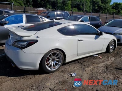 Trzecie zdjęcie samochodu z tyłu: 2010 HYUNDAI GENESIS COUPE 2.0T VIN:KMHHT6KD6AU013452 - miniatura