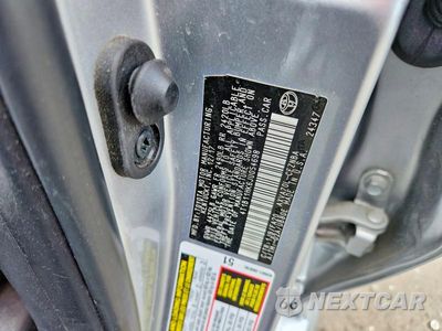 Zdjęcie 12 z 12 samochodu: 2018 TOYOTA CAMRY LE VIN:4T1B11HK6JU054698 - miniatura