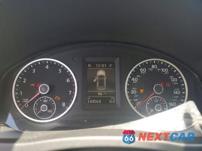 Zdjęcie 9 z 13 samochodu: 2016 VOLKSWAGEN TIGUAN S VIN:WVGBV7AX2GW521755 - miniatura