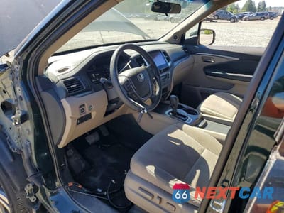 Zdjęcie 8 z 12 samochodu: 2016 HONDA PILOT EX VIN:5FNYF6H35GB081026 - miniatura