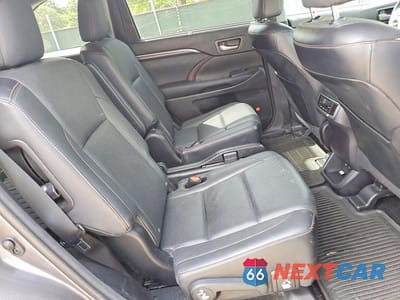 Zdjęcie 10 z 12 samochodu: 2015 TOYOTA HIGHLANDER LIMITED VIN:5TDDKRFH2FS088326 - miniatura