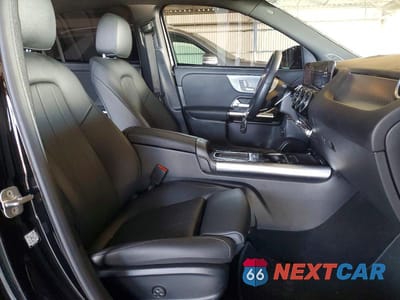 Zdjęcie 7 z 13 samochodu: 2025 MERCEDES-BENZ GLA 250 VIN:W1N4N4GB6SJ731331 - miniatura