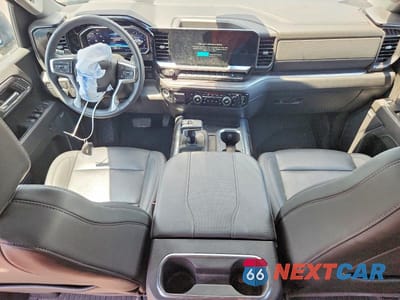 Zdjęcie 8 z 12 samochodu: 2024 CHEVROLET SILVERADO K1500 LTZ VIN:1GCUDGED5RZ305917 - miniatura