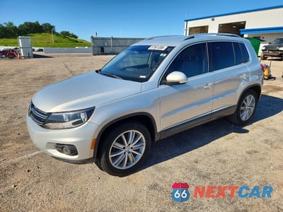 2012 VOLKSWAGEN TIGUAN S WVGAV7AX3CW555550 - główne zdjęcie licytacji z USA - miniatura