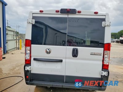 Zdjęcie 6 z 14 samochodu: 2025 RAM PROMASTER 2500 DELIVERY VAN VIN:3C6LRVVG8SE514962 - miniatura