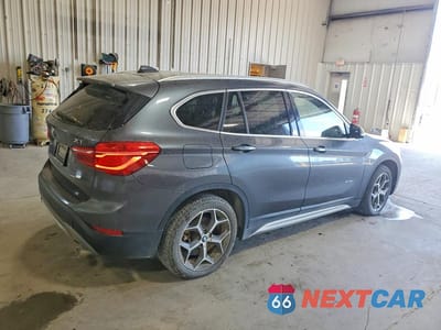 Trzecie zdjęcie samochodu z tyłu: 2017 BMW X1 XDRIVE28I VIN:WBXHT3C36H5F68386 - miniatura