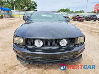 Piąte zdjęcie samochodu w środku: 2006 FORD MUSTANG VIN:1ZVHT84N065142534 - miniatura