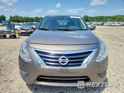 Piąte zdjęcie samochodu w środku: 2015 NISSAN VERSA 1.6 SV VIN:3N1CN7AP2FL883763 - miniatura