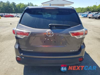 Zdjęcie 6 z 13 samochodu: 2016 TOYOTA HIGHLANDER XLE VIN:5TDJKRFH3GS504663 - miniatura