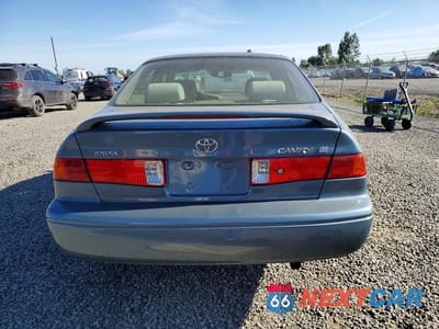 Zdjęcie 6 z 12 samochodu: 2000 TOYOTA CAMRY LE V6 VIN:JT2BF22K8Y0278926 - miniatura
