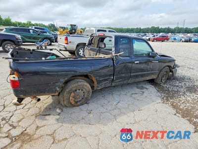 Trzecie zdjęcie samochodu z tyłu: 1998 TOYOTA TACOMA XTRACAB VIN:4TAVL52N5WZ037208 - miniatura