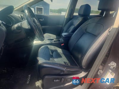 Zdjęcie 7 z 13 samochodu: 2012 NISSAN ROGUE S VIN:JN8AS5MV0CW401748 - miniatura