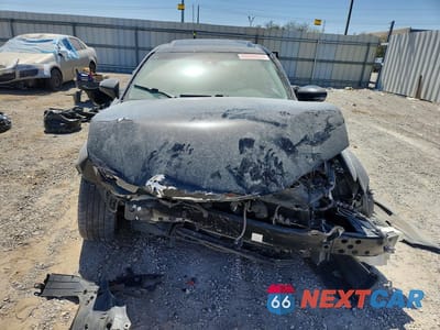 Piąte zdjęcie samochodu w środku: 2017 LEXUS GS 350 BASE VIN:JTHBZ1BL1HA009418 - miniatura