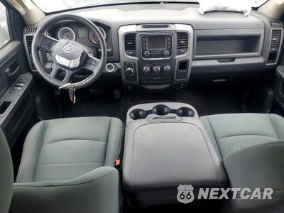 Zdjęcie 8 z 13 samochodu: 2016 RAM 1500 ST VIN:1C6RR6KGXGS275438 - miniatura