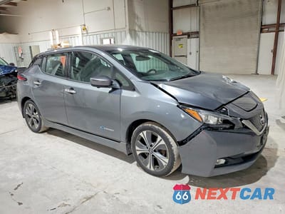 Czwarte zdjęcie samochodu z boku: 2019 NISSAN LEAF SL VIN:1N4AZ1CP1KC302543 - miniatura