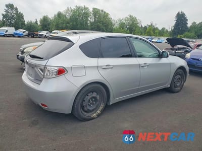 Trzecie zdjęcie samochodu z tyłu: 2011 SUBARU IMPREZA 2.5I VIN:JF1GH6A6XBH820268 - miniatura