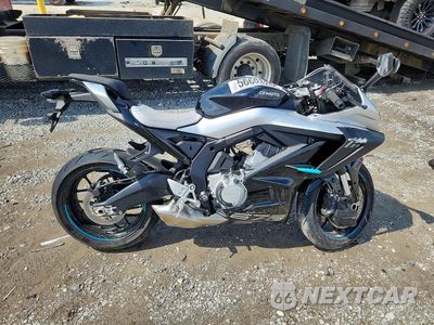 2026 CF MOTO 675SS LCEPEVLP4T6006486 - główne zdjęcie licytacji z USA - miniatura