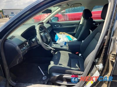 Zdjęcie 7 z 12 samochodu: 2025 HONDA CIVIC LX VIN:2HGFE2F27SH602913 - miniatura