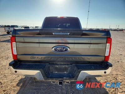 Zdjęcie 6 z 12 samochodu: 2017 FORD F250 SUPER DUTY VIN:1FT7W2BT5HEC84580 - miniatura