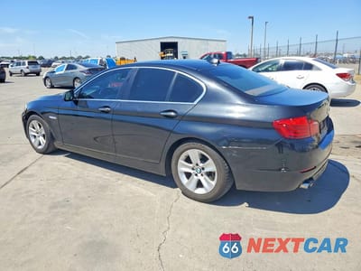 Drugie zdjęcie samochodu z przodu: 2013 BMW 528 I VIN:WBAXG5C59DDY33838 - miniatura