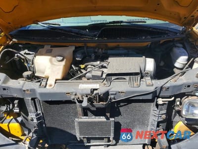 Zdjęcie 7 z 10 samochodu: 2004 GMC SAVANA CUTAWAY G3500 VIN:1GDHG31U041204150 - miniatura