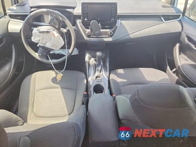 Zdjęcie 8 z 13 samochodu: 2022 TOYOTA COROLLA LE VIN:JTDEPMAE3NJ229924 - miniatura