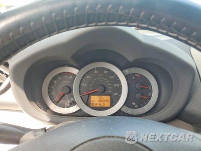 Zdjęcie 9 z 12 samochodu: 2011 TOYOTA RAV4 BASE VIN:2T3BF4DV1BW087054 - miniatura