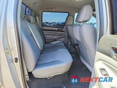 Zdjęcie 10 z 12 samochodu: 2013 TOYOTA TACOMA DOUBLE CAB VIN:3TMLU4EN4DM109562 - miniatura
