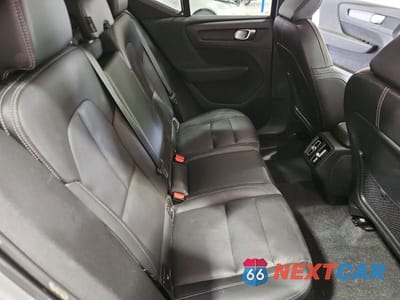 Zdjęcie 11 z 14 samochodu: 2024 VOLVO XC40 CORE VIN:YV4L12UKXR2325660 - miniatura