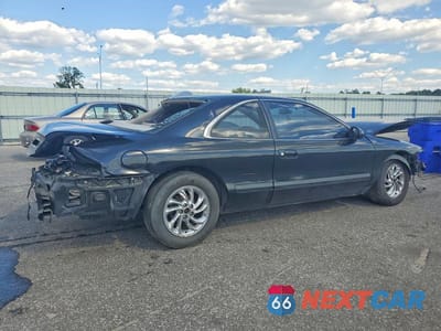 Trzecie zdjęcie samochodu z tyłu: 1998 LINCOLN MARK VIII LSC VIN:1LNFM92V8WY640927 - miniatura