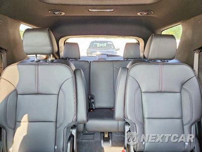 Zdjęcie 10 z 13 samochodu: 2023 CHEVROLET TRAVERSE RS VIN:1GNEVJKW1PJ277119 - miniatura