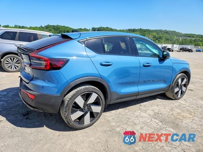 Trzecie zdjęcie samochodu z tyłu: 2023 VOLVO C40 RECHARGE ULTIMATE VIN:YV4ED3GM1P2039390 - miniatura