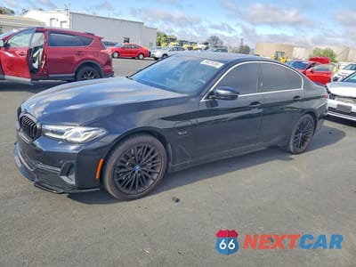 2022 BMW 530E WBA13AG00NCK20331 - główne zdjęcie licytacji z USA - miniatura