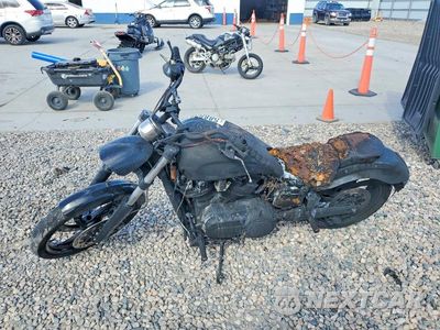 Trzecie zdjęcie samochodu z tyłu: 2008 VICTORY MOTORCYCLES VEGAS 8-BALL VIN:5VPAB26D283000663 - miniatura