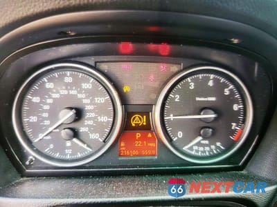 Zdjęcie 9 z 13 samochodu: 2010 BMW 328 I VIN:WBAPH7G51ANM51490 - miniatura