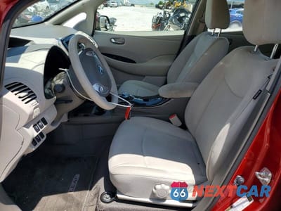Zdjęcie 7 z 13 samochodu: 2011 NISSAN LEAF SV VIN:JN1AZ0CP0BT007411 - miniatura