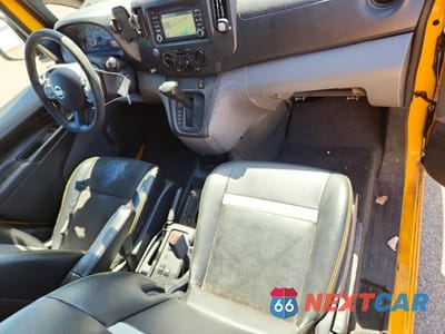 Zdjęcie 8 z 14 samochodu: 2017 NISSAN NV200 TAXI VIN:3N8CM0JT3HK707743 - miniatura