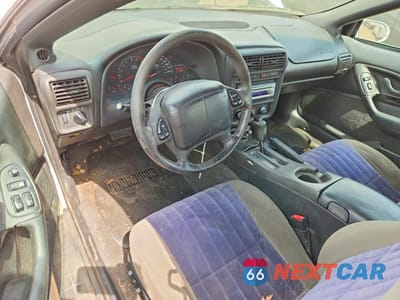 Zdjęcie 8 z 12 samochodu: 2002 CHEVROLET CAMARO VIN:2G1FP22K522135839 - miniatura