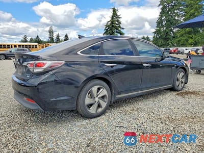 Trzecie zdjęcie samochodu z tyłu: 2016 HYUNDAI SONATA HYBRID LIMITED VIN:KMHE34L18GA009540 - miniatura