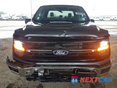 Piąte zdjęcie samochodu w środku: 2025 FORD F150 XLT VIN:1FTEW3KP9SKE53802 - miniatura