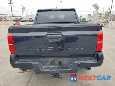 Zdjęcie 6 z 12 samochodu: 2025 TOYOTA TACOMA SR5 VIN:3TMKB5FN5SM032557 - miniatura